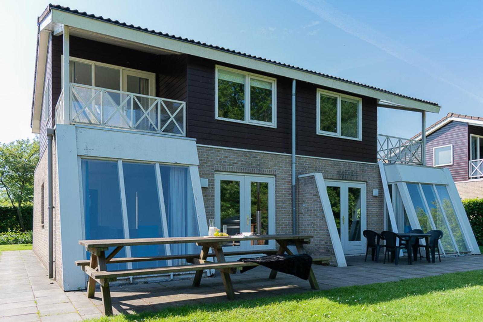 Summio Vakantiepark Emslandermeer Vlagtwedde 객실 사진